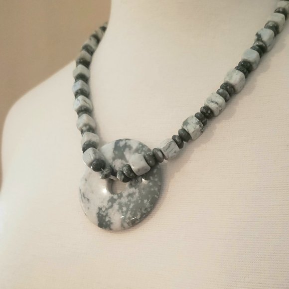 OOAK Kriaytions Peace Jade Necklace NEW - Picture 1 of 4